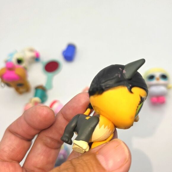 LOL Surprise Pets LOT Bundle - Picture 15 of 16